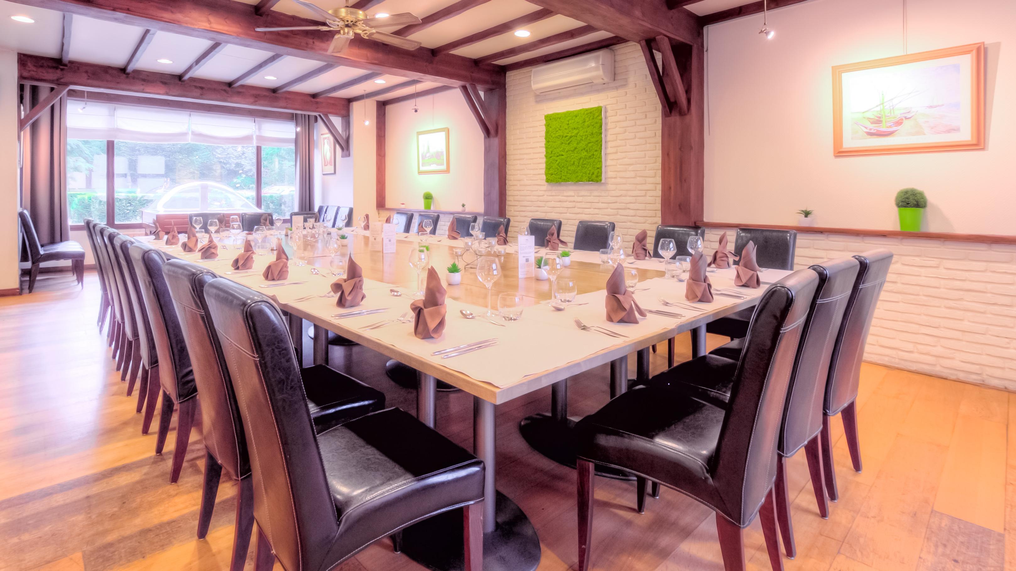 Logis Hotel Restaurant Des Acacias Lille Neuville En Ferrain Neuville-en-Ferrain Ngoại thất bức ảnh